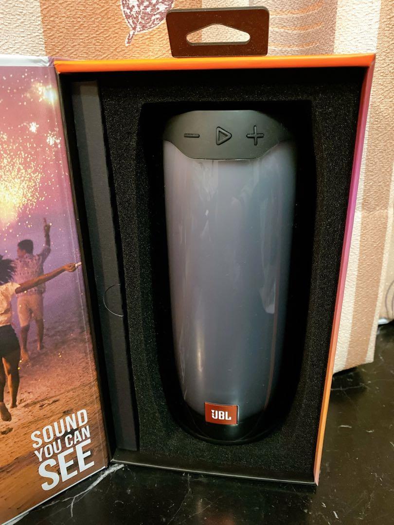 オーディオ機器 スピーカー JBL Pulse 4 藍牙喇叭原裝正貨二手, 興趣及遊戲, 音樂、樂器& 配件 