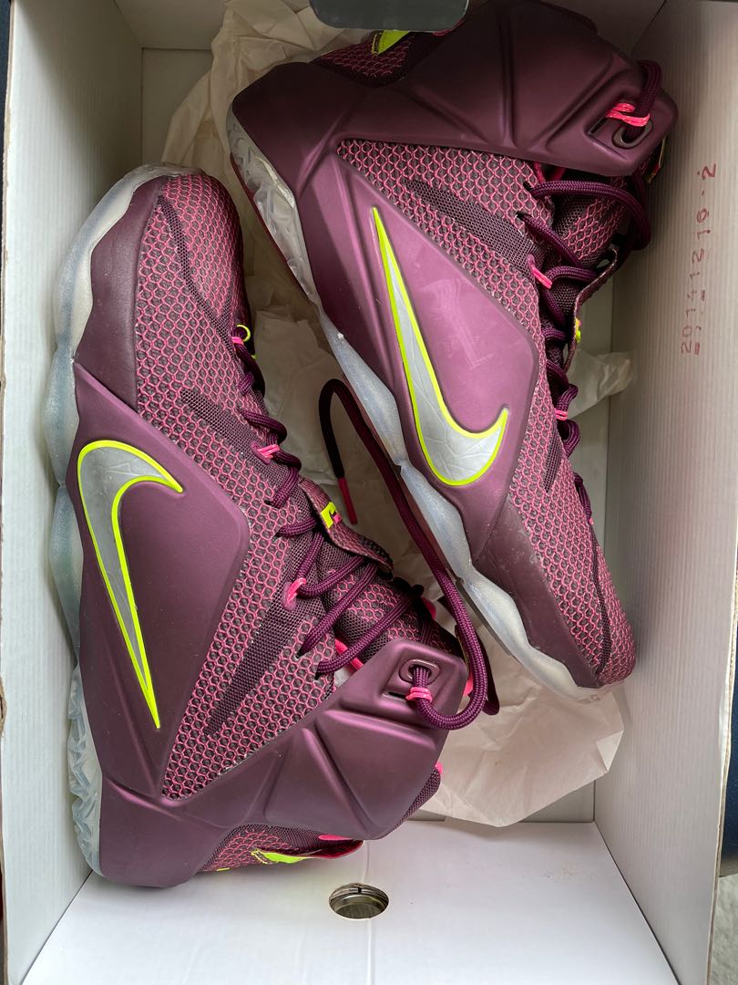 Lebron Double Helix Online
