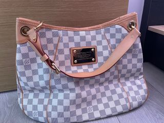 （分類：）位於 。 由 melody.pur 提交（商品編號 1070549301，圖片 1）。簡介： 。