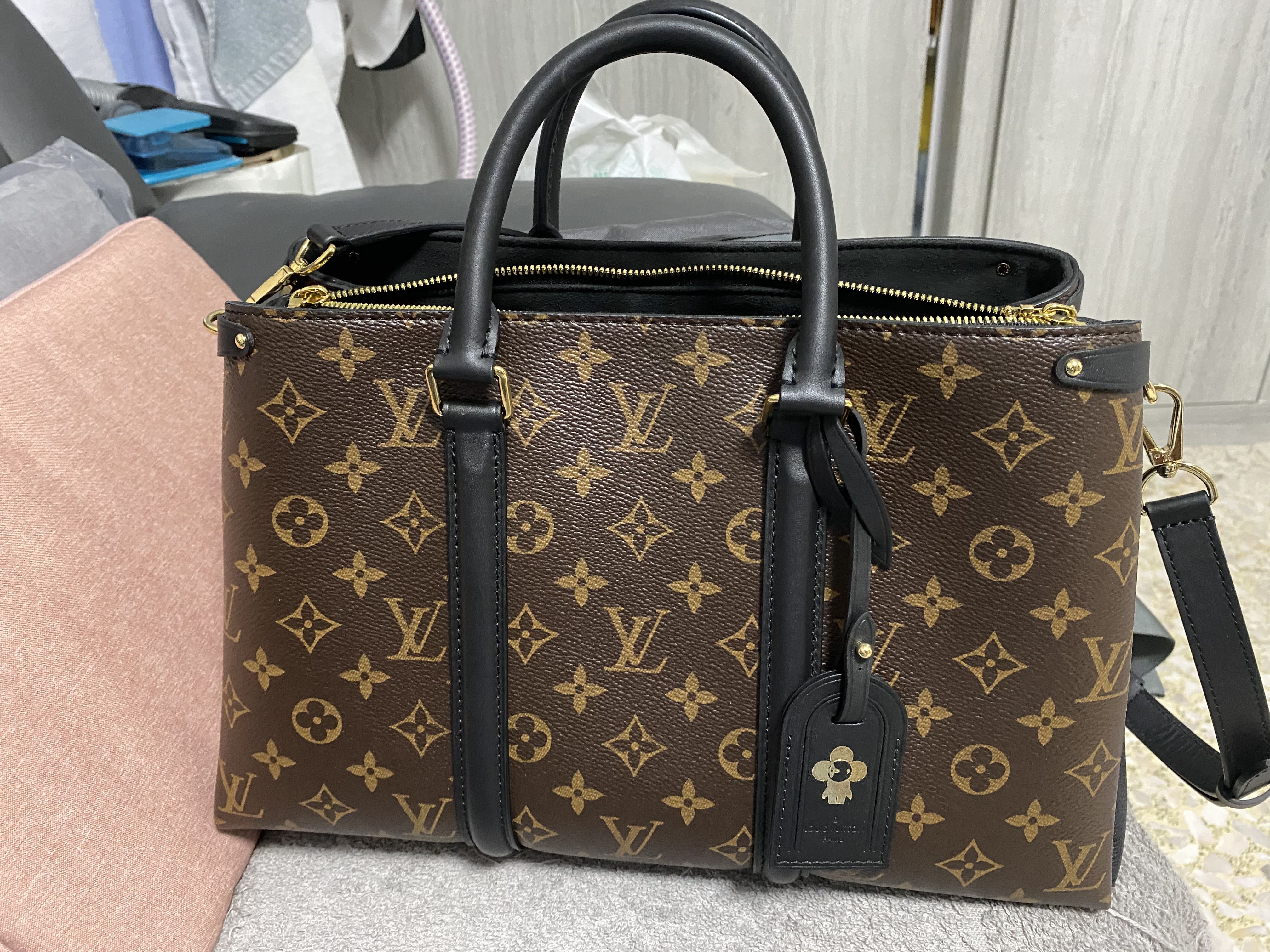 Louis Vuitton Soufflot MM Bag #M44816 – TasBatam168