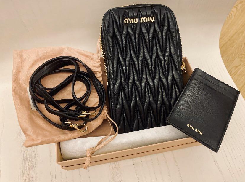 Miu miu phone bag store