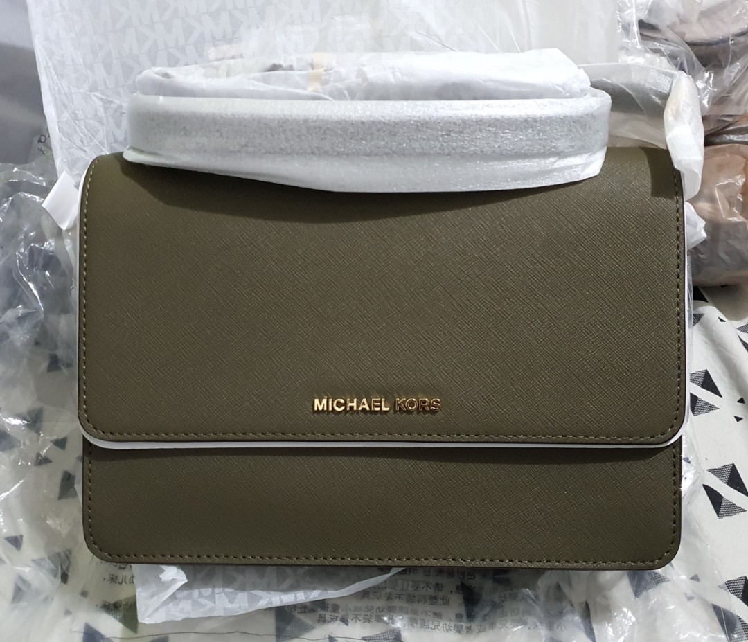 mk daniela large crossbody