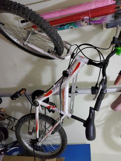 (Category: ) located in . Submitted by adel418 (Listing ID 1070556628, Image 1). Description: .