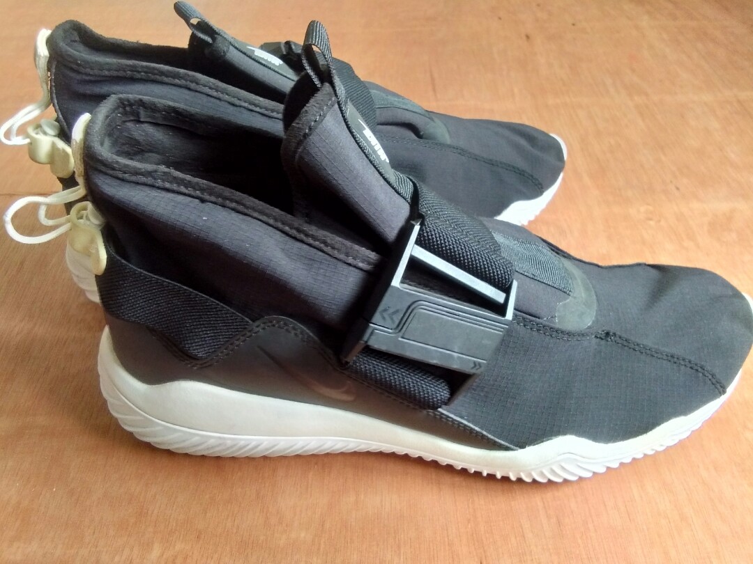 acg nike lab