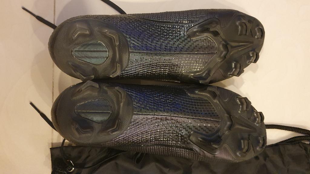 Nike Mercurial Vapor 13 Elite FG - Kinetic Black (Size US 9.5), Men's  Fashion, Activewear on Carousell