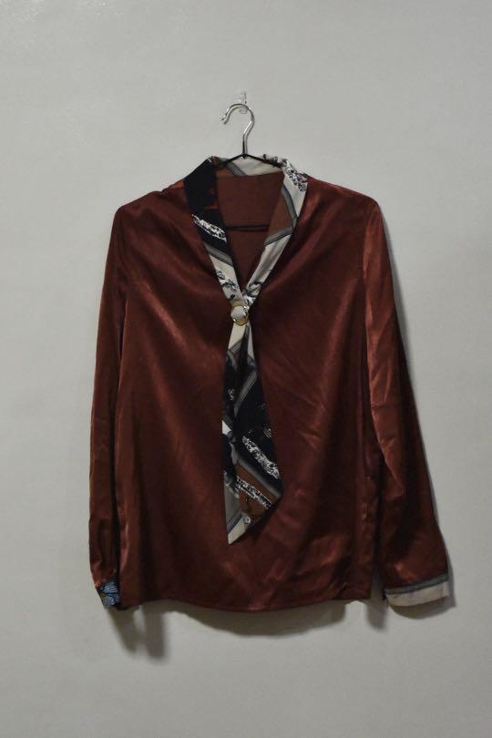No Brand casual top size S-M (Category: Others Tops) located in Caloocan City. Submitted by eliesellsit (Listing ID 1070531813, Image 1). Description: No Brand Size S-M RFS: decluttering Delivery is shouldered by the buyer MOP: BPI / Gcash Delivery: Grab / Lalamove.