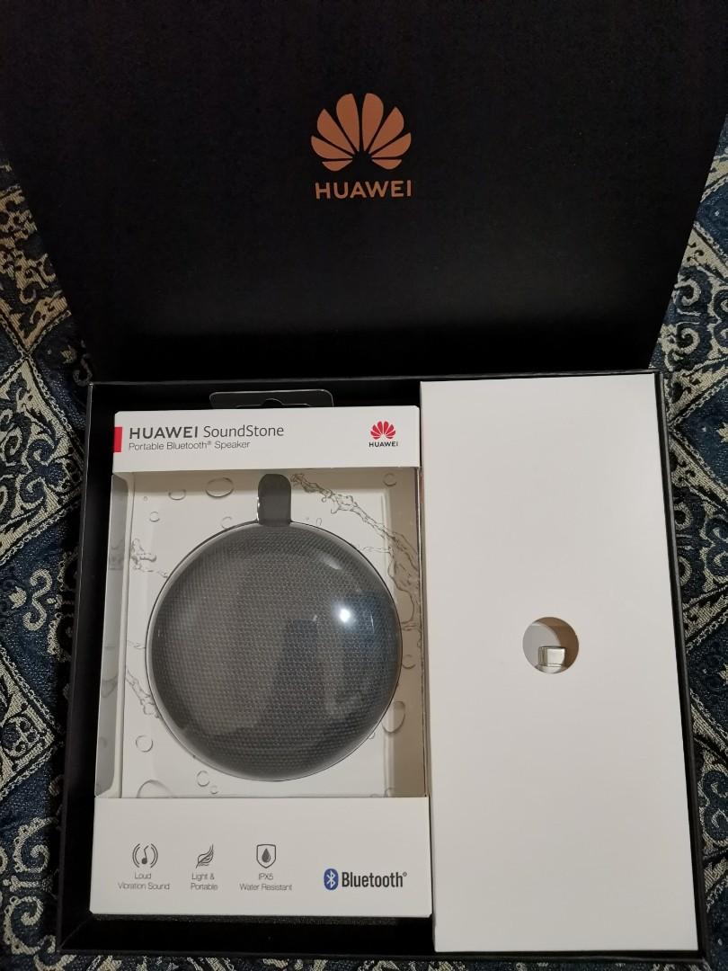 ORIGINAL HUAWEI SOUNDSTONE PORTABLE BLUETOOTH SPEAKER SET (Category: Soundbars, Speakers & Amplifiers) located in Muntinlupa City. Submitted by sariromrom (Listing ID 1070605287, Image 2). Description: -💯 AUTHENTIC! -IPX5 WATER AND SWEAT RESISTANT -light and portable -loud penetrating sound -8.5 hours average battery life -with weaving lanyard to make it more portable wherever you want to hung or placed it on, it can be safe -stylish, ergonomic 