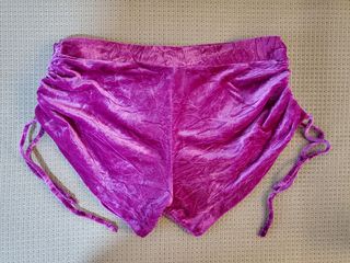 (Category: ) located in . Submitted by roxy.kg (Listing ID 1070595477, Image 1). Description: .