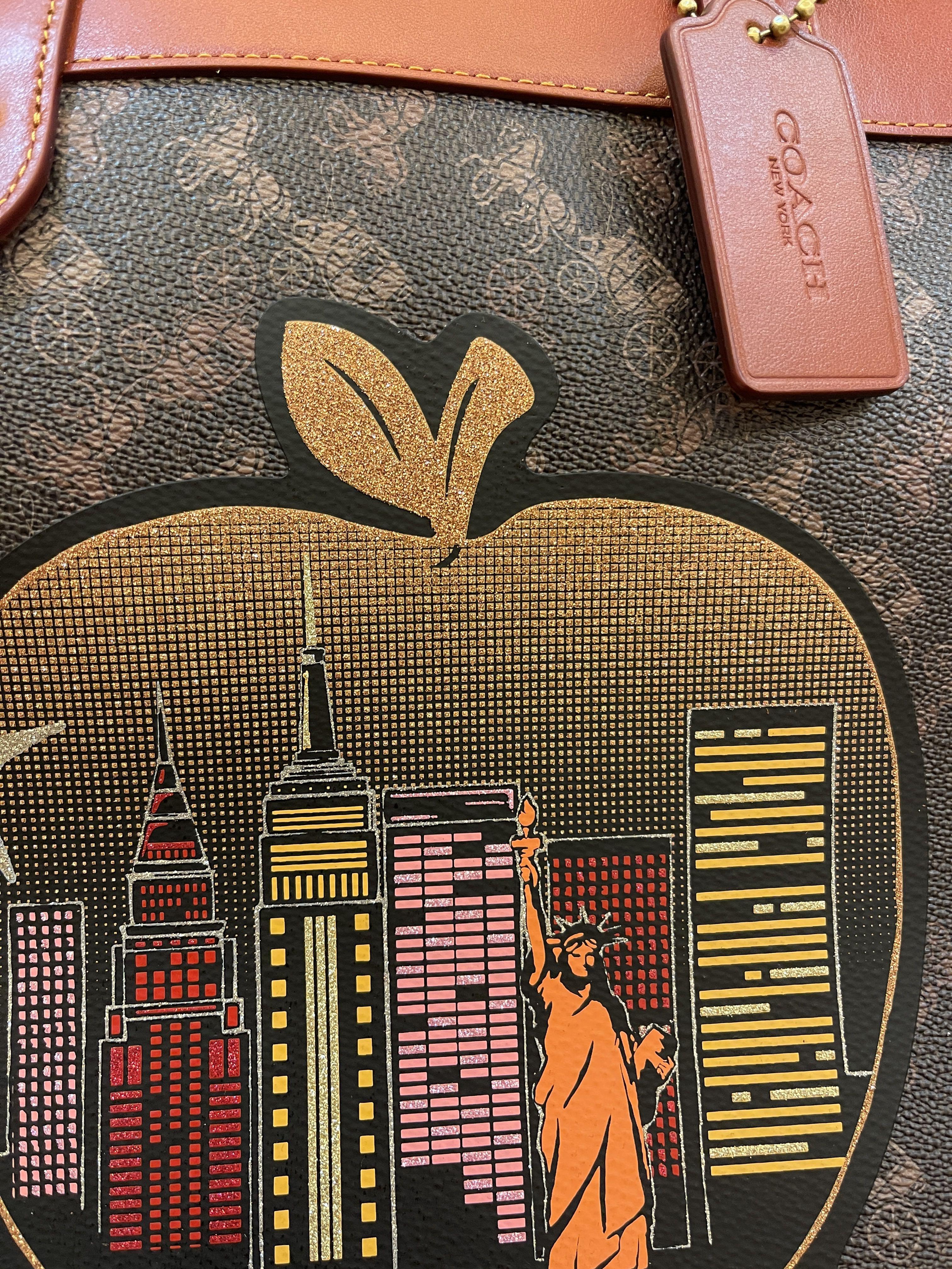 Coach big apple new arrivals tote