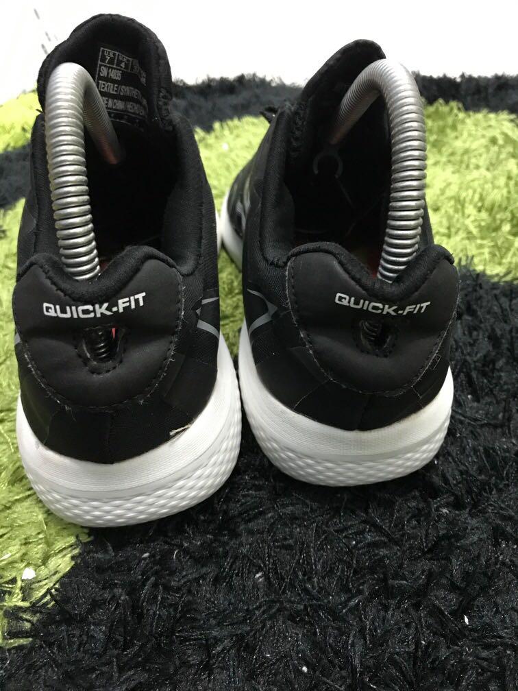 Skechers gotrain deals