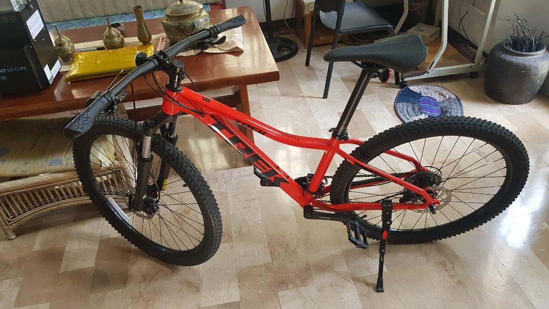 scott aspect 950 vs trek marlin 6