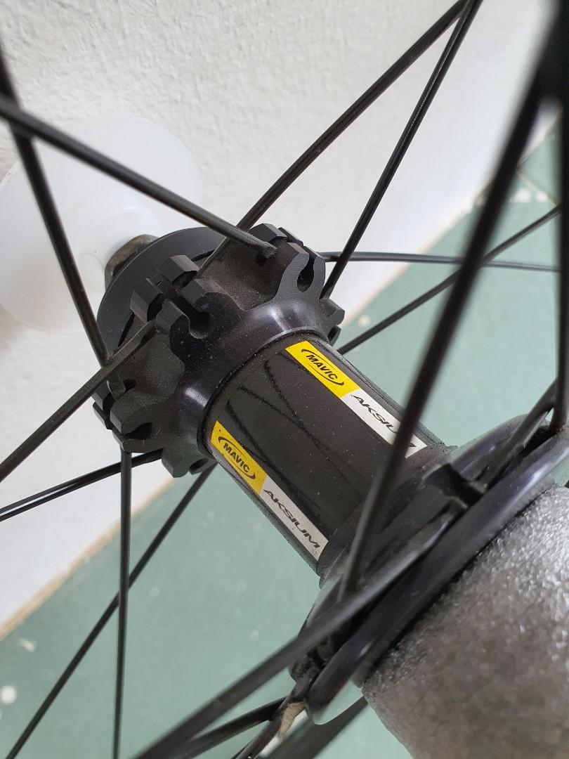 Upgraded ceramic bearing Wheelset,MAVIC AKSIUM DISC, Sports Equipment