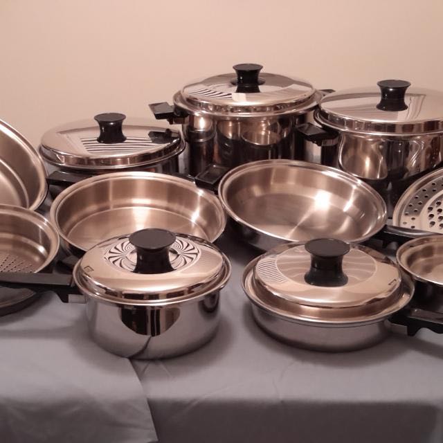 Vintage Rena-ware Cookware Set in 2023