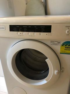 (Category: ) located in . Submitted by fzgaragesale (Listing ID 1070623783, Image 1). Description: .