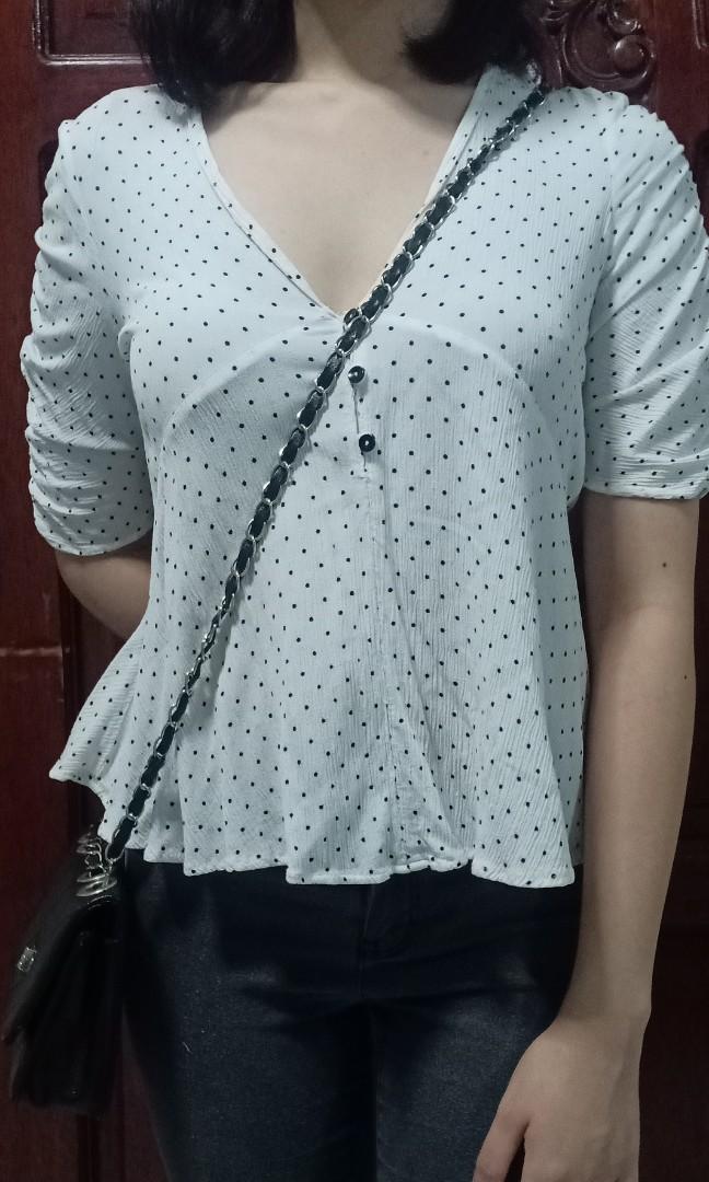 zara ruched sleeve top