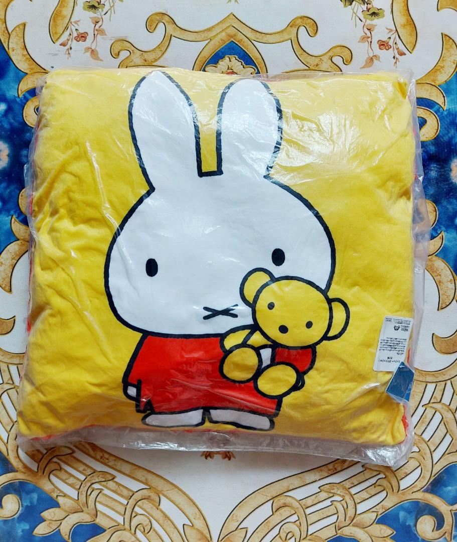 全新割價 日本miffy Taito Amusement Prize Cushion 大抱枕50x50cm 興趣及遊戲 玩具 遊戲類 Carousell