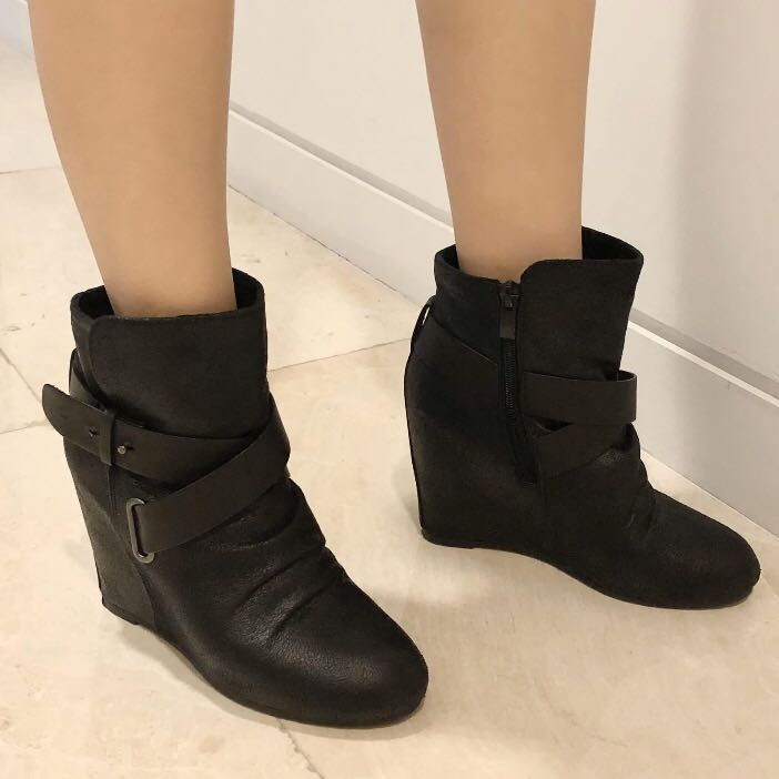 Aldo wedge boots shop