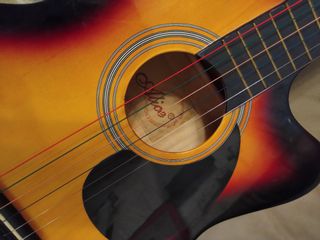(Category: ) located in . Submitted by upperroommusic (Listing ID 1070874789, Image 1). Description: .