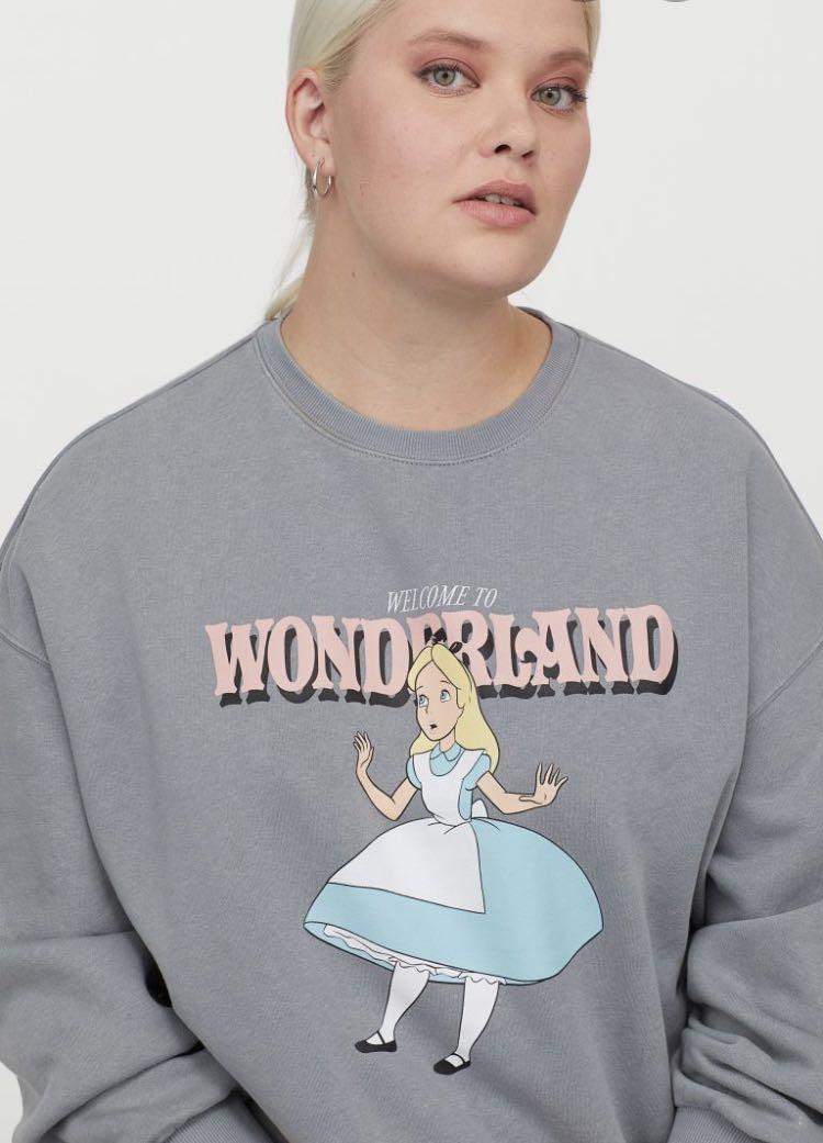 H&m alice in wonderland sweatshirt 2025