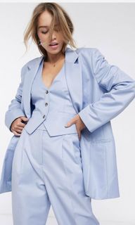 (Category: ) located in . Submitted by ernestjsjdnxhebd (Listing ID 1070840461, Image 1). Description: .