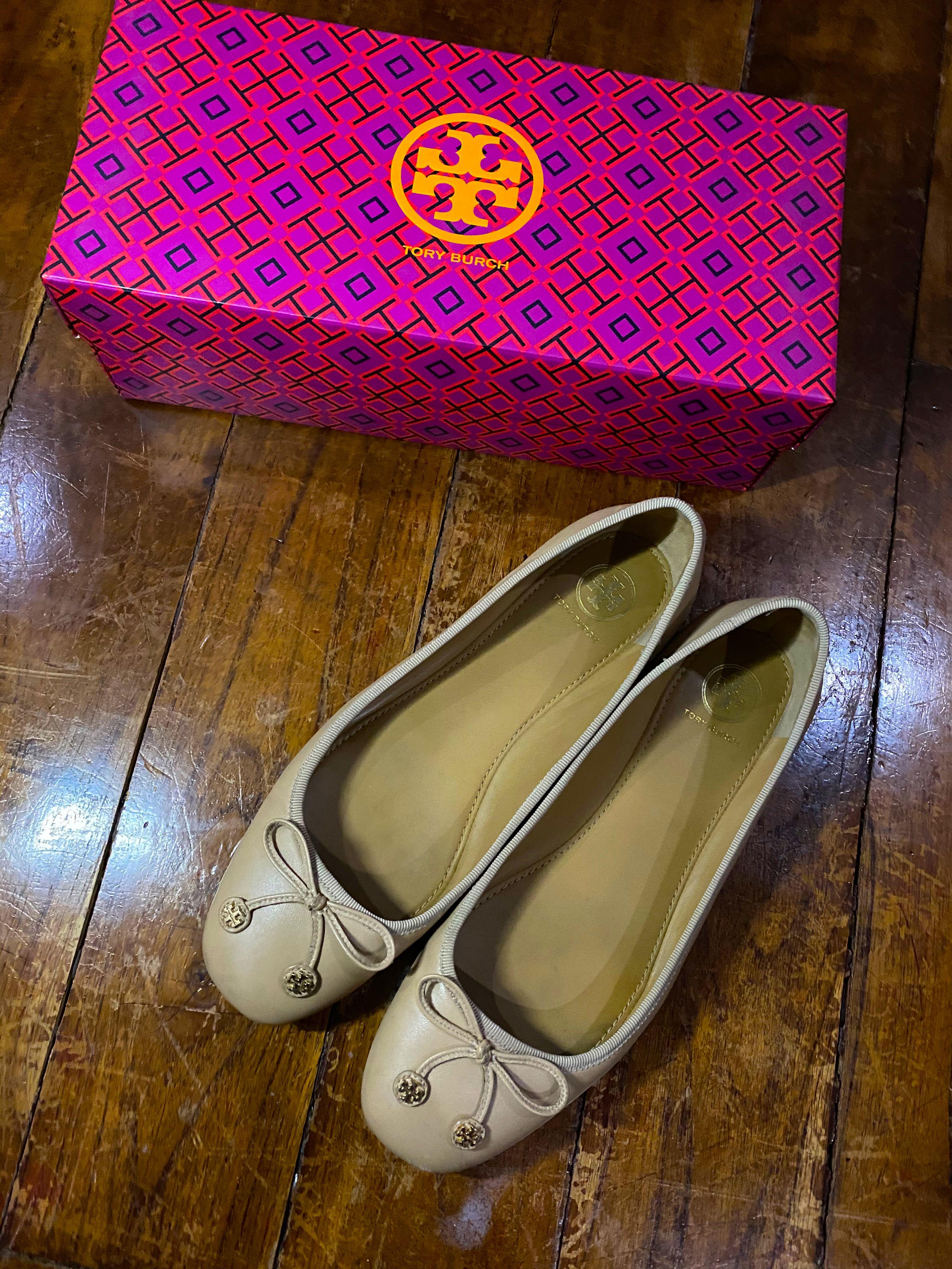 Authentic Tory Burch Laila Driver Ballet Flats Women S Fashion Footwear Flats Sandals On Carousell
