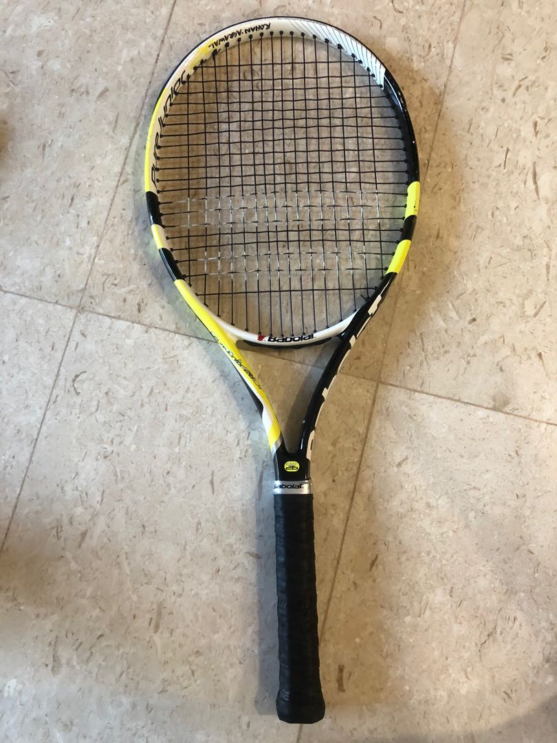 Babolat tennis racket pure aero junior 26’ , Sports Equipment, Sports