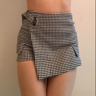 (Category: ) located in . Submitted by woojii (Listing ID 1070743065, Image 1). Description: .