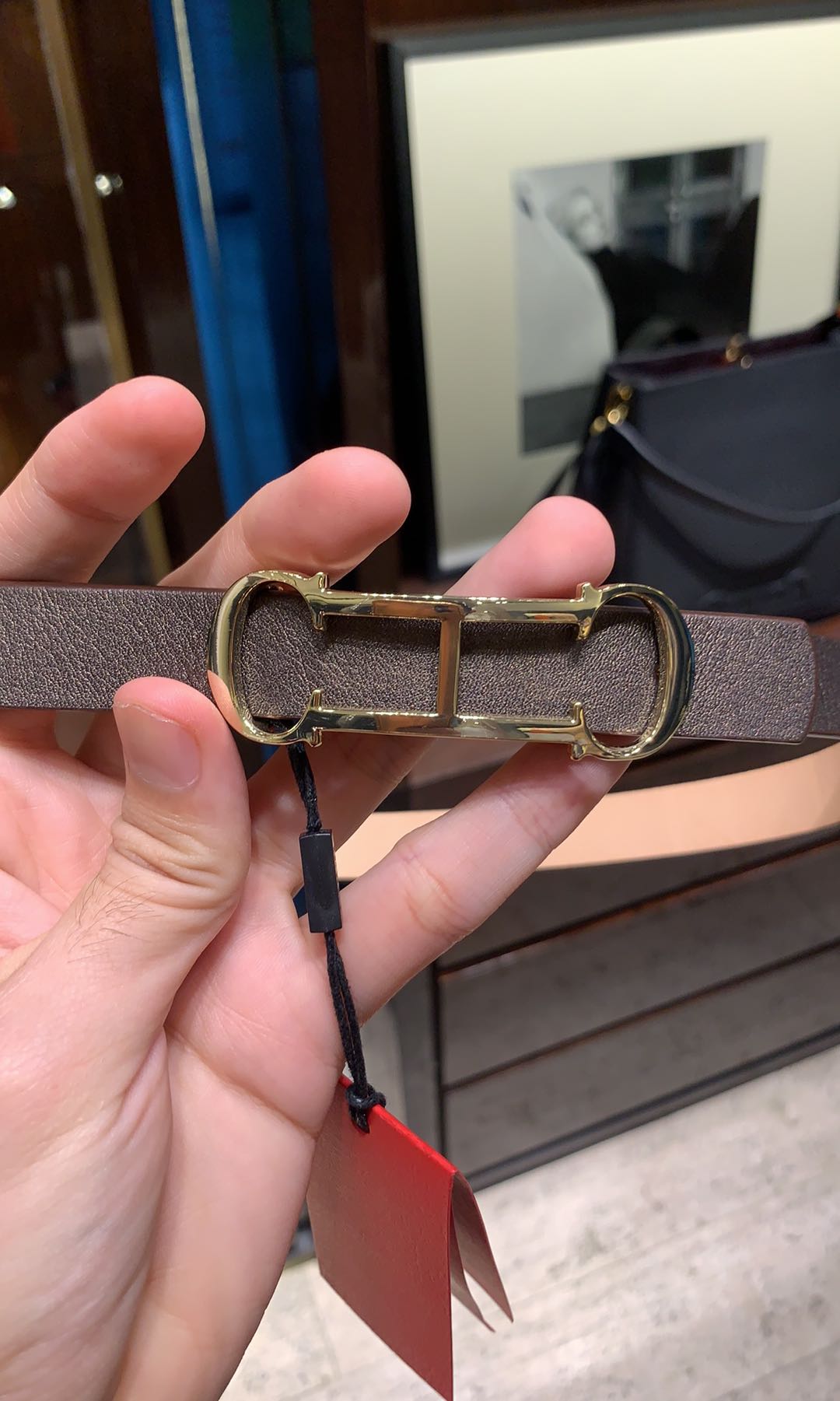 Carolina herrera belt top