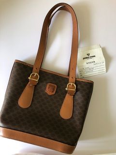 （分類：）位於 。 由 hkdanshari 提交（商品編號 1070750181，圖片 1）。簡介： 。
