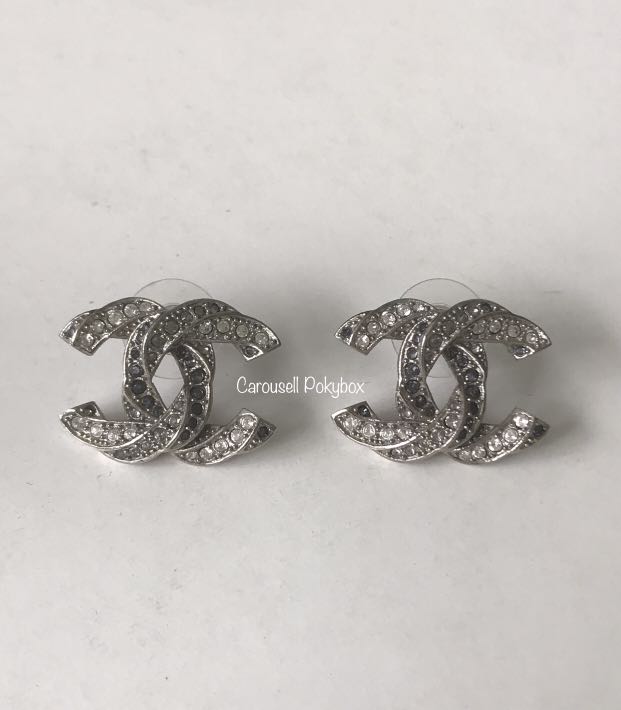 Chanel twisted best sale cc earrings