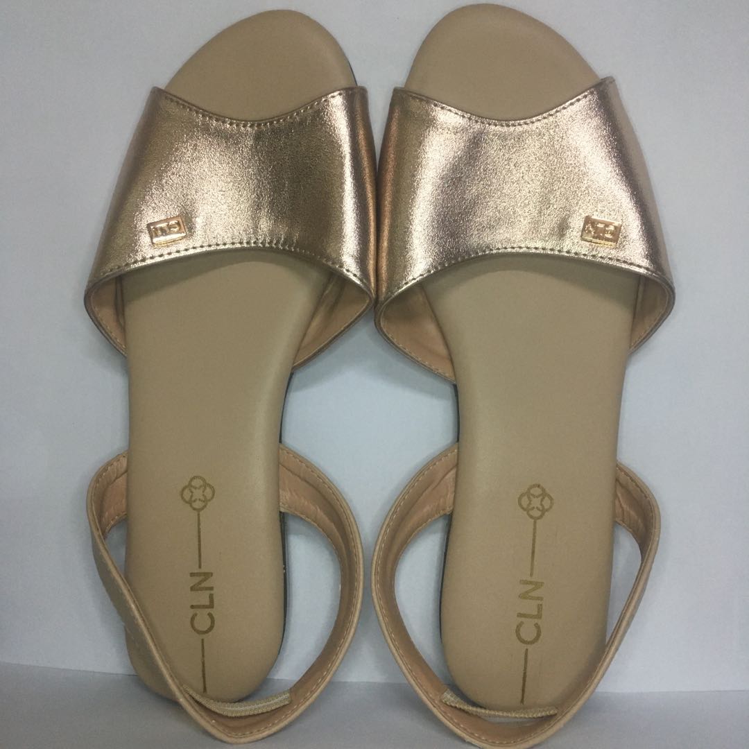 cln flat sandals