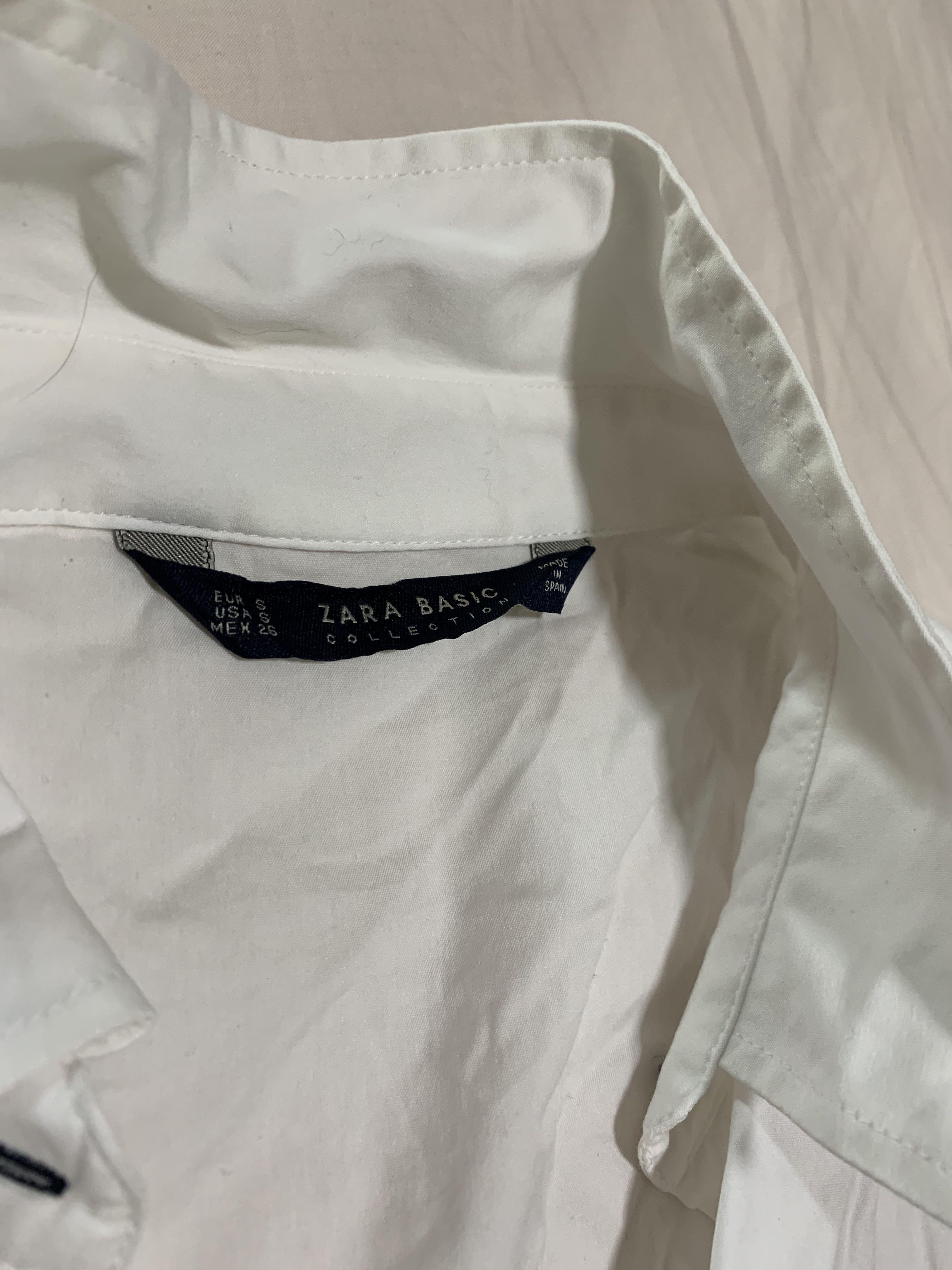 Collared White Top (Category: Tops) located in Petaling Jaya. Submitted by ericachanse (Listing ID 1070782833, Image 3). Description: Condition 9/10. .