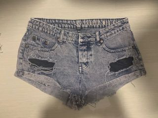 (Category: ) located in . Submitted by syysqs (Listing ID 1070891267, Image 1). Description: .