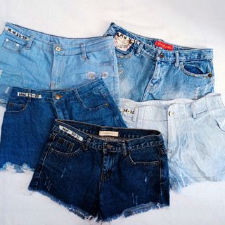 (Category: ) located in . Submitted by modelaclothing (Listing ID 1070815522, Image 1). Description: .