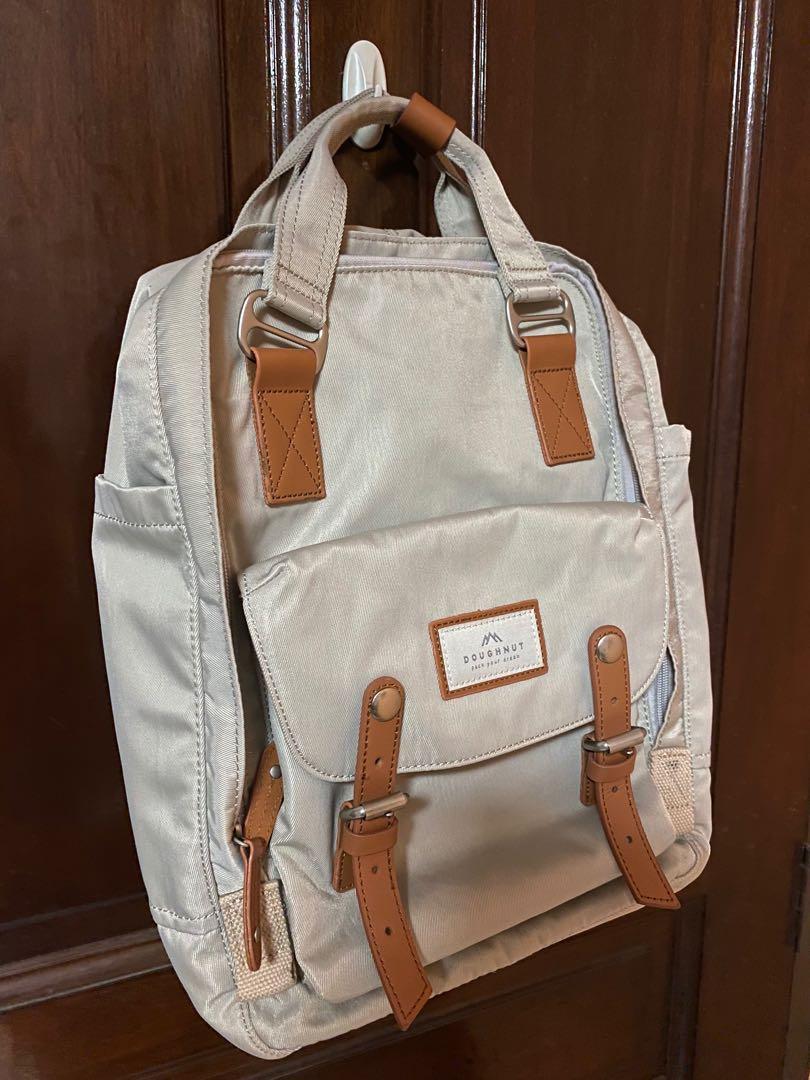 Doughnut macaroon ivory backpack 2025