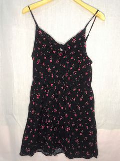 (Kategori: ) berada di . Dikirim oleh araa.thrift (ID iklan 1070893424, Gambar 1). Deskripsi: .