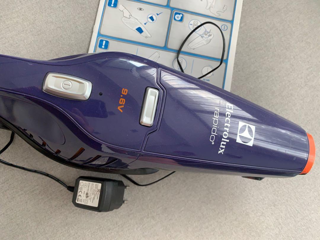 Electrolux rapido handheld vacuum, TV & Home Appliances, Vacuum Cleaner
