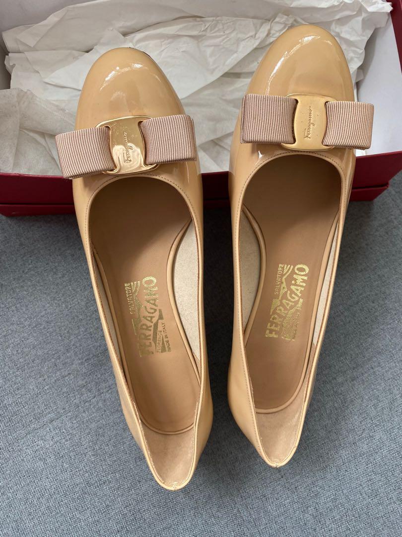 Ferragamo cheap nude shoes