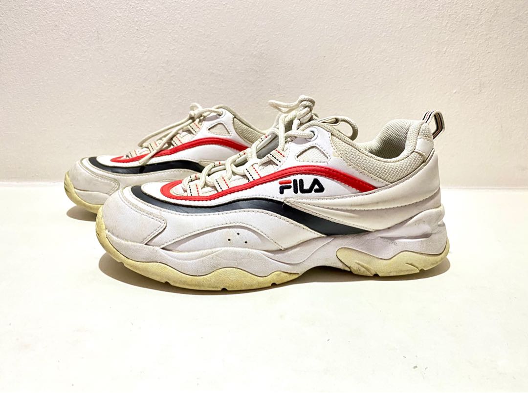 fila red white