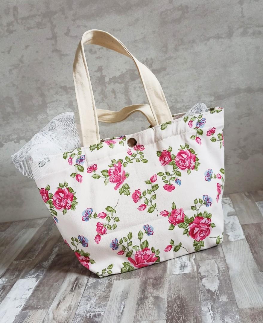 flowery tote bag