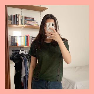 (Category: ) located in . Submitted by cd.closet (Listing ID 1070798852, Image 1). Description: .