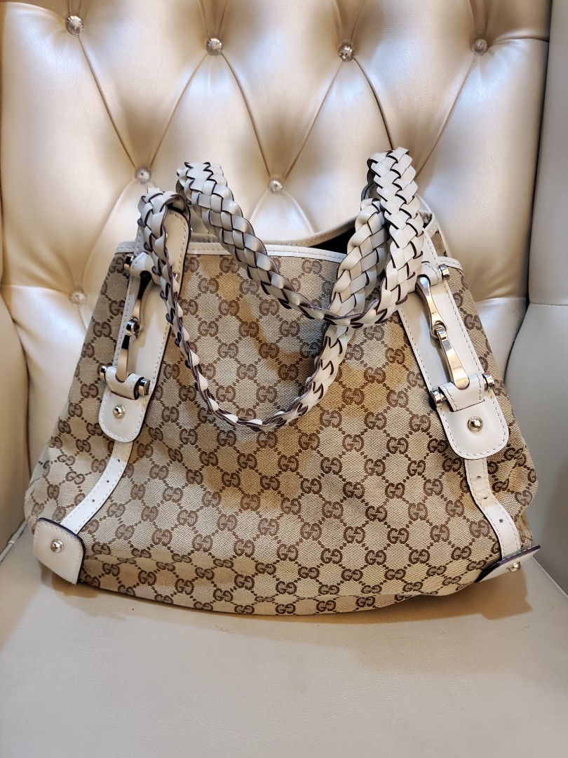 Gucci pelham cheap hobo bag