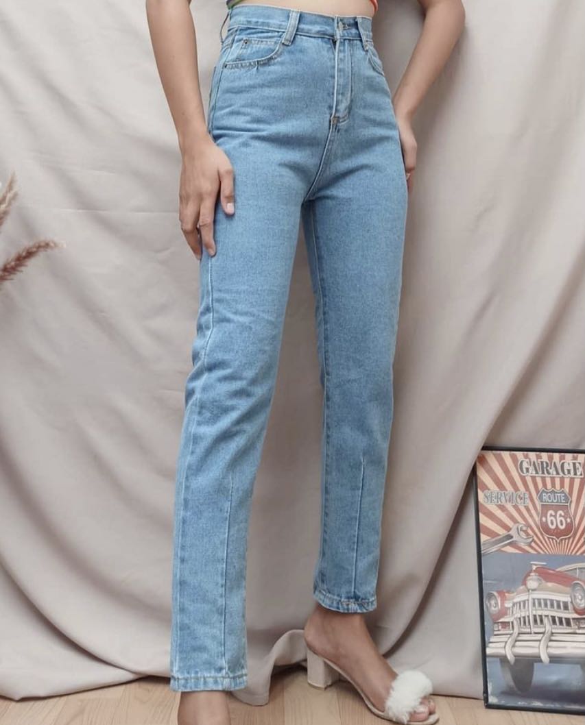 Route 66 Black Highwaist Mom Jean (sz. 13/14) - Ragstock