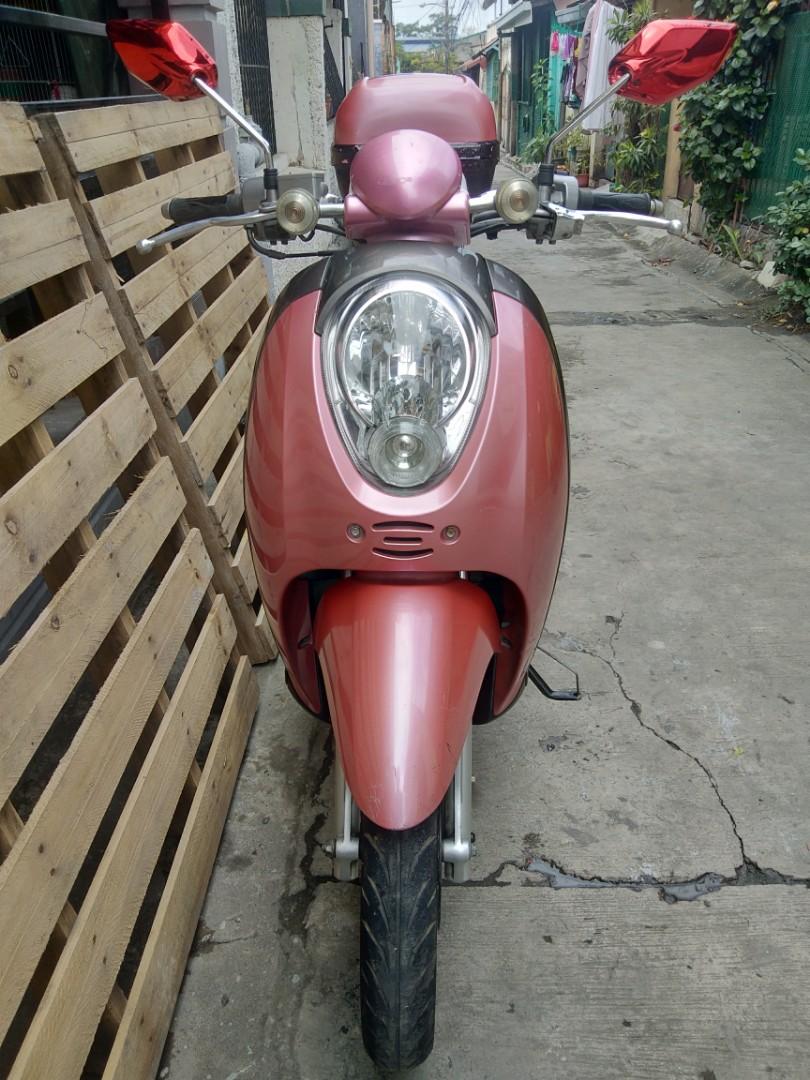 Scoopy 18 Price