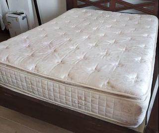 （分類：）位於 。 由 uvas32 提交（商品編號 1070741711，圖片 1）。簡介： 。