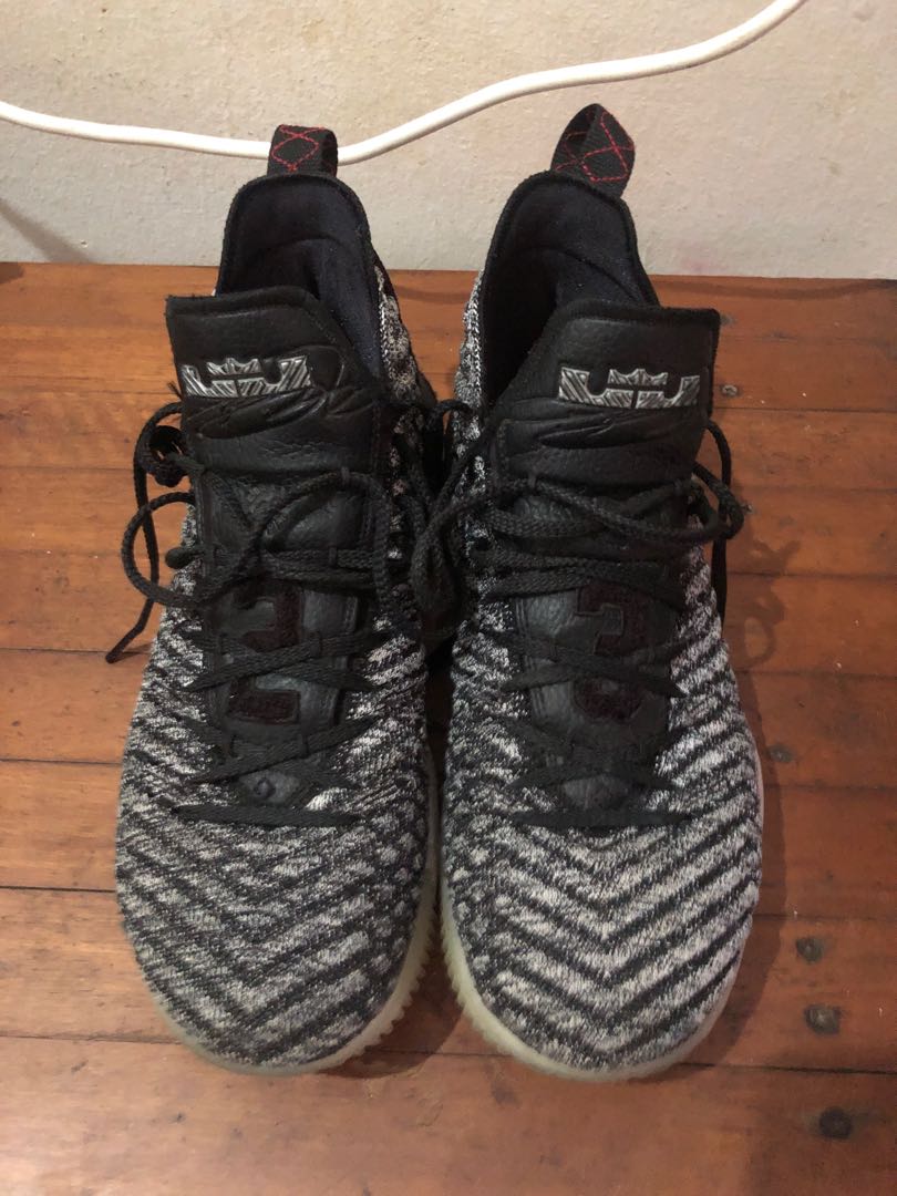 Lebron 16 cookies and cream Clearance