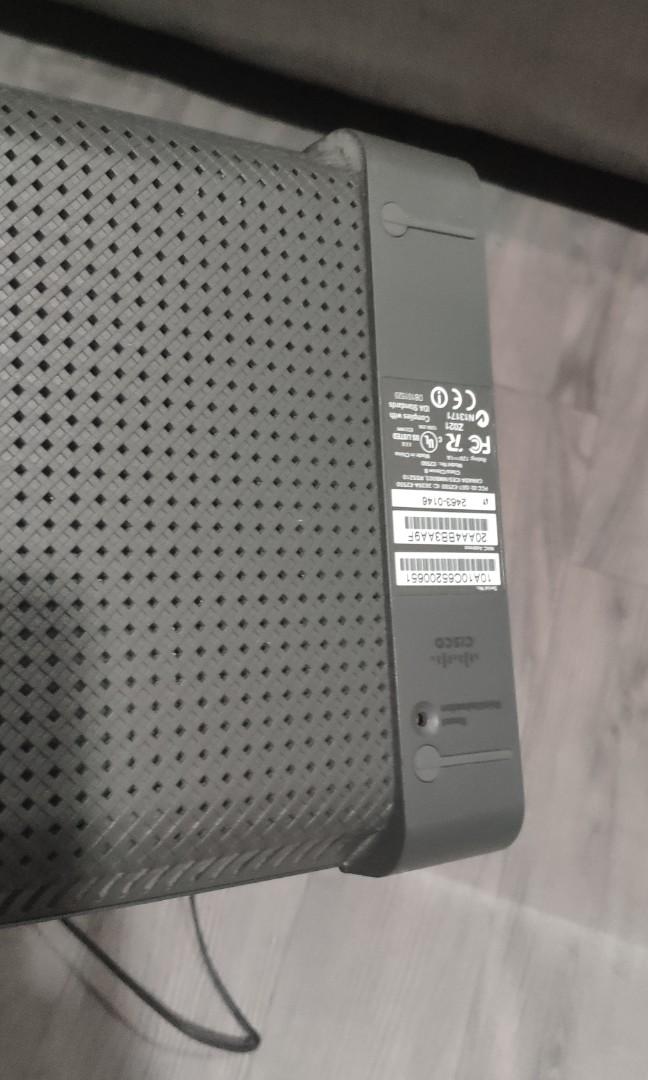 Linksys E2500 router (Category: Networking) located in Quezon City. Submitted by maoisky (Listing ID 1070845299, Image 3). Description: For Sale‼️ Linksys E2500 router! No Issues working in perfect condition! No Box. RFS: Not using it anymore. 👌🏻.