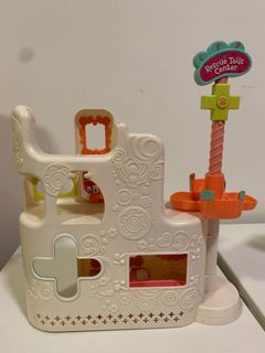(Category: ) located in . Submitted by nadissa (Listing ID 1070751593, Image 1). Description: .