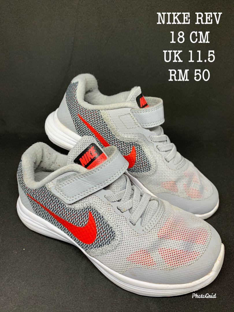 nike rev 3