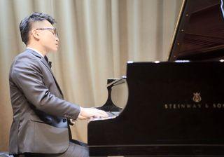 Personalised private piano lessons for all ages and grades 
